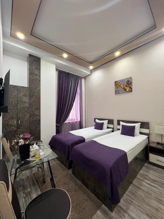 Hotel Fleur Yerevan Exterior foto